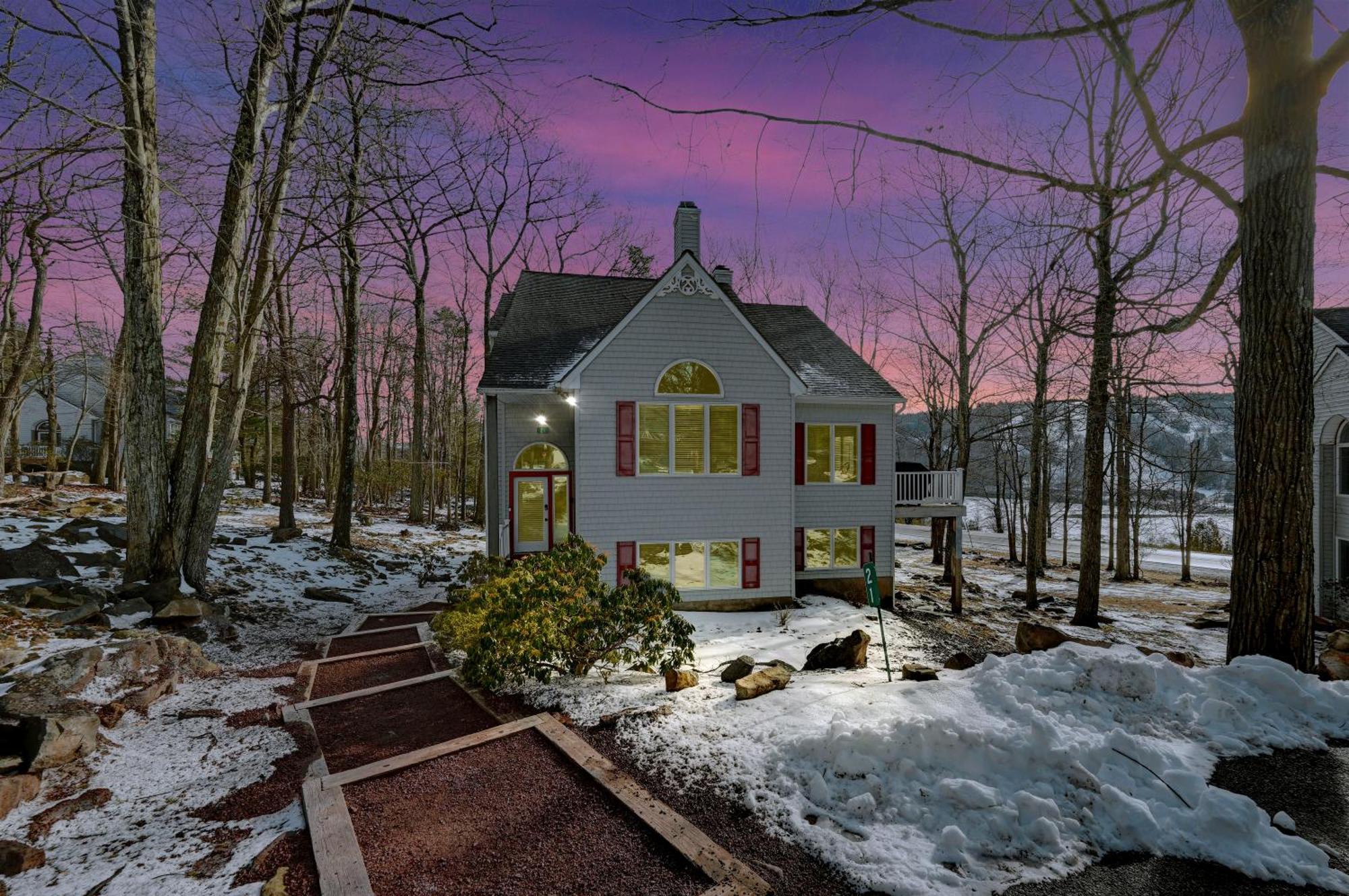 Poconos Paradise Lakeskihikewater Parkkids * Lake Harmony